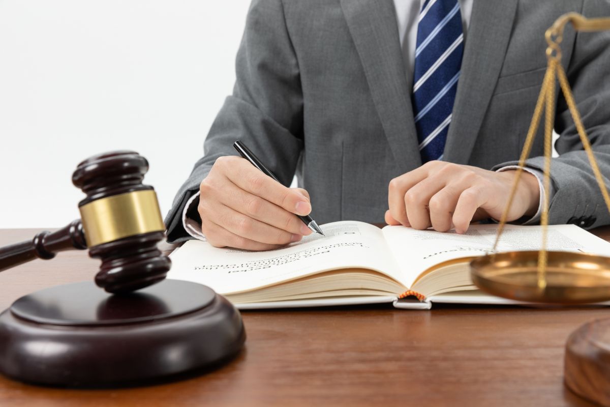 Comment obtenir un diplôme de droit