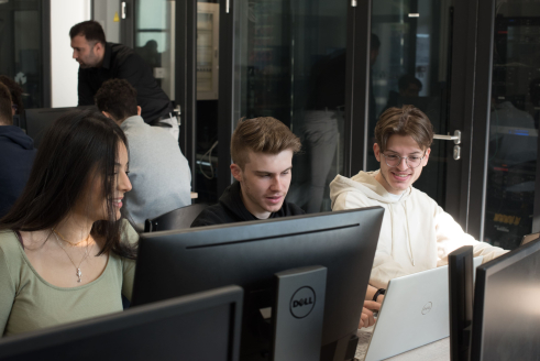 Bachelor Management et Stratégie Digitale
