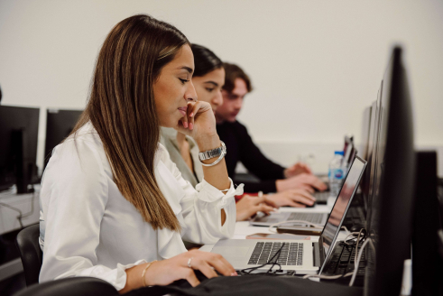 Bachelor Chargé(e) des Ressources Humaines