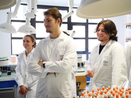 Formulation & Management pour l’industrie cosmétique