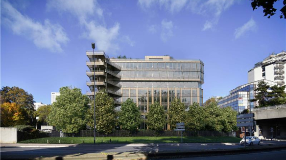 SUP'DE COM Courbevoie (92) - Campus de Paris